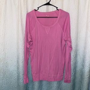 Women’s Long Sleeve Lilac Gap Shirt.